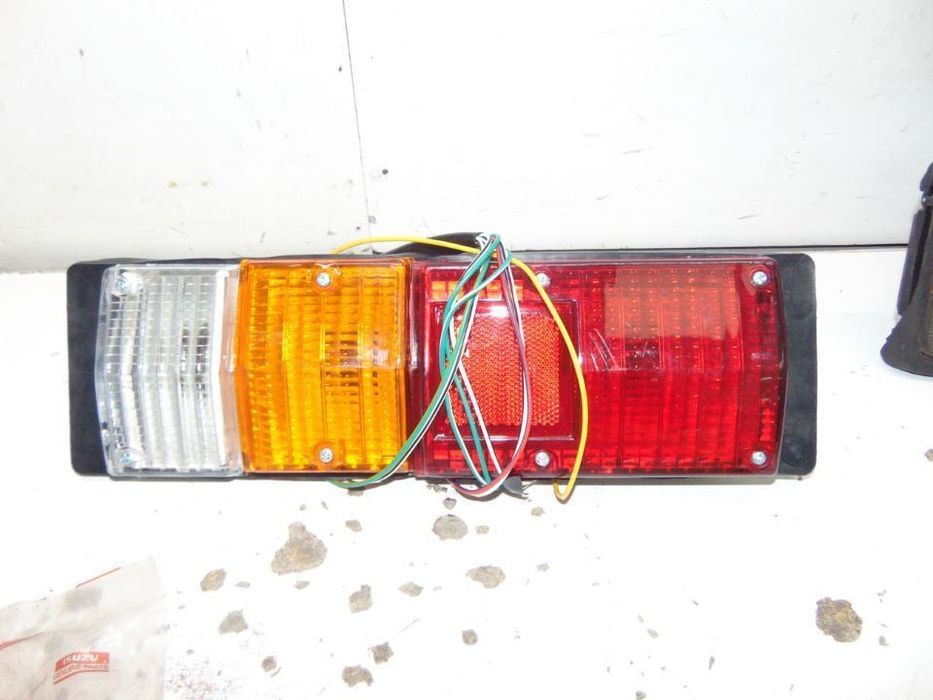 Isuzu farolins " nova de stock antigo