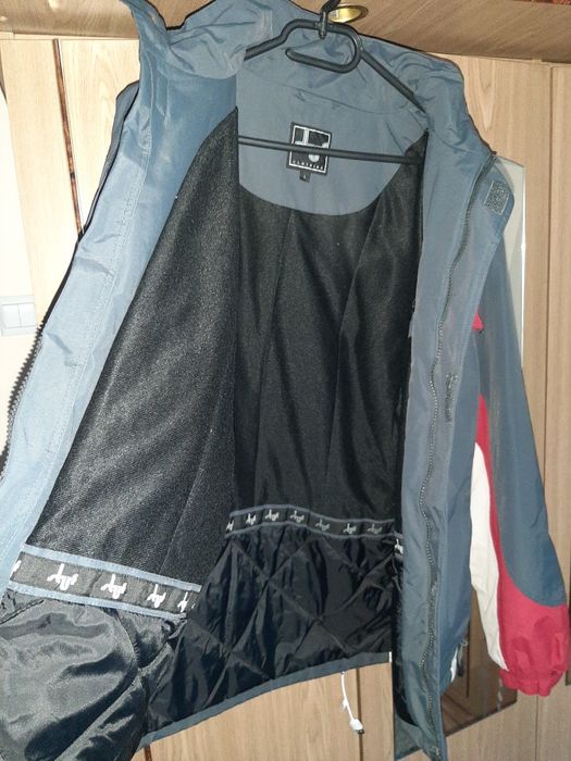 Sprzedam ciepłą kurtkę męską roz.L rozmiary na zdjęciu