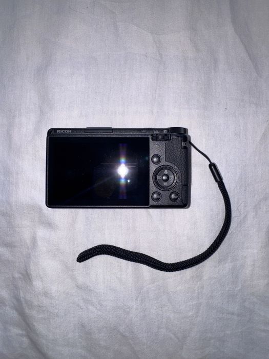 Camara Ricoh GR IIIx
