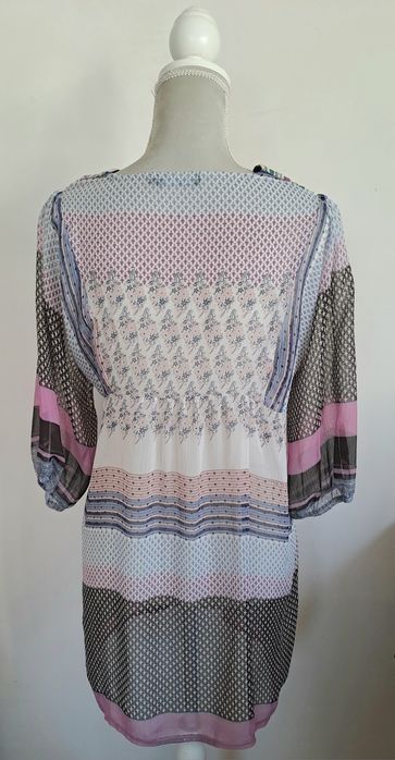 Tunica estampada tam unico
Como nova