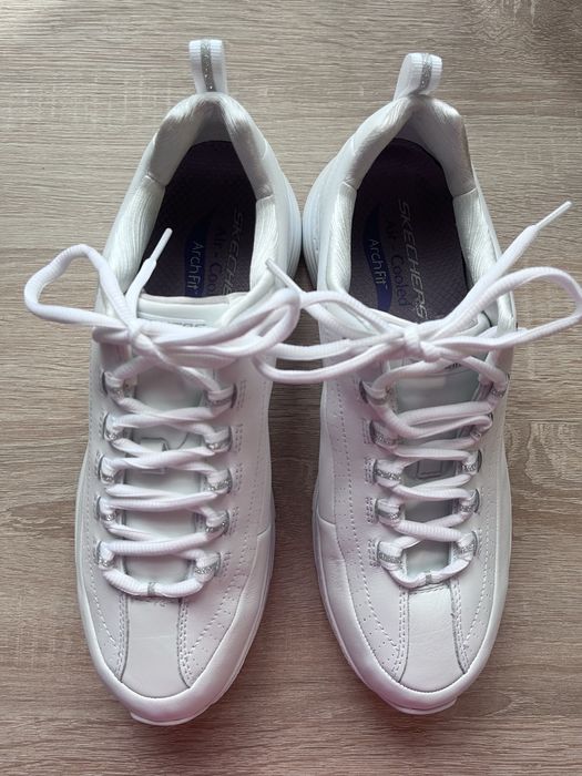 Шкіряні кросівки skechers archfit (США) оригінал!