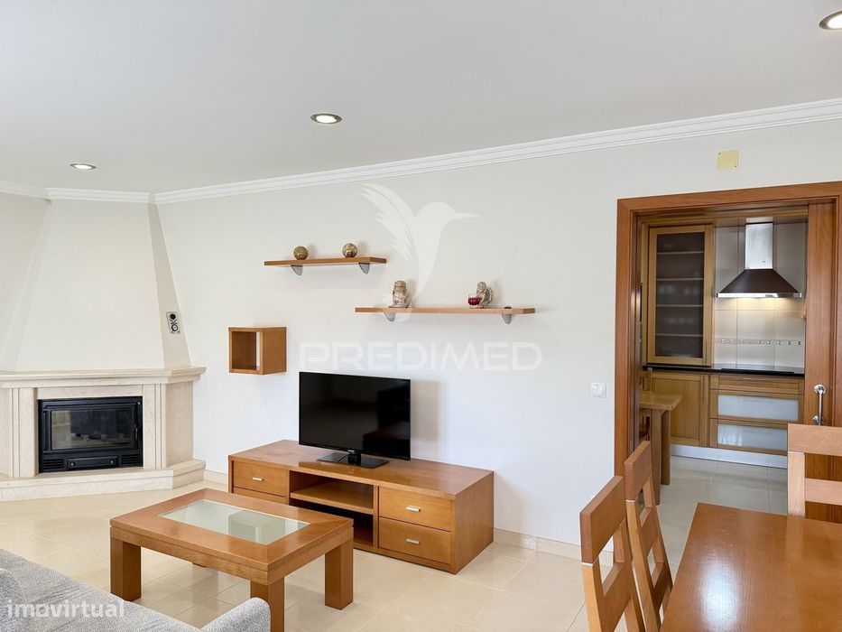 Moradia V4 em São Mamede