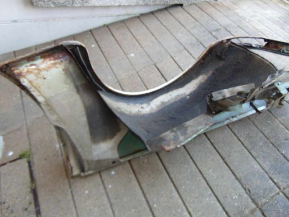 Citroen ds boca de sapo guarda lamas frente direito