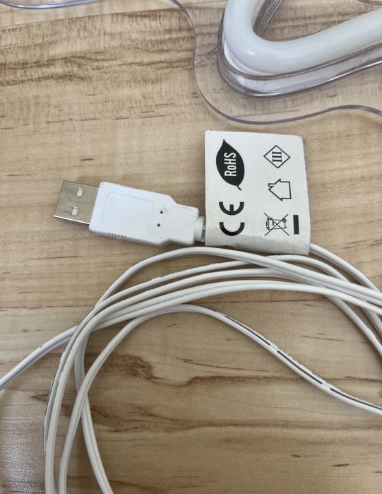 Lampa led „love” różowa