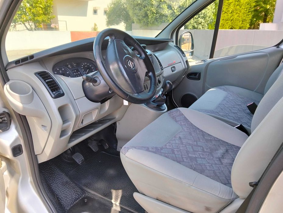 opel vivaro 6 lugares 1.9