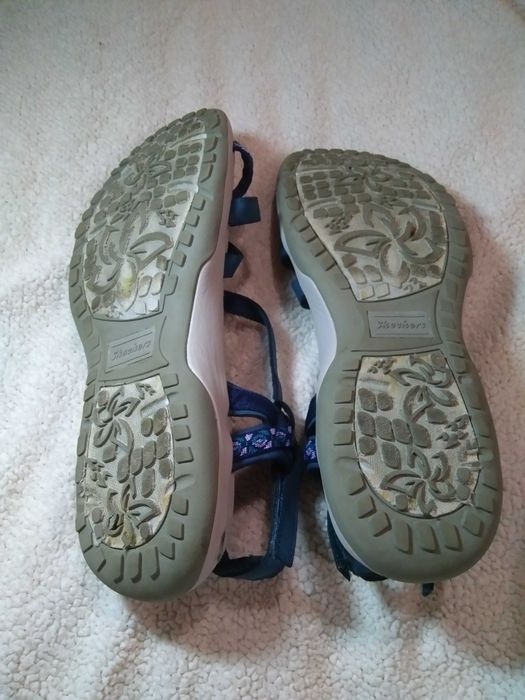Женские босоножки,фирма Skechers