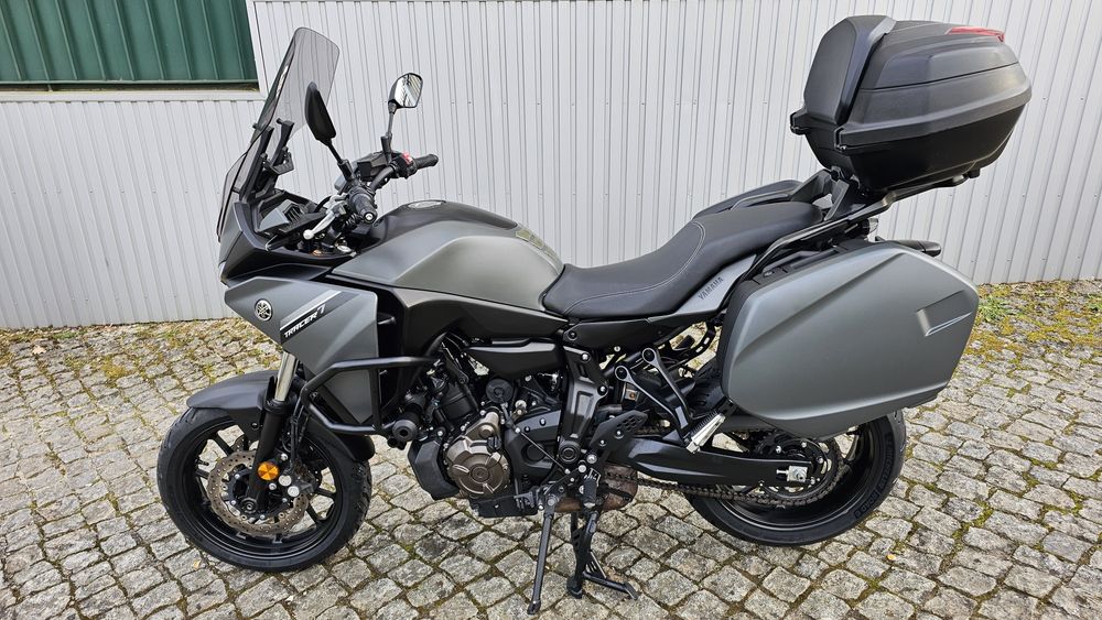 Yamaha tracer 7 (2021)