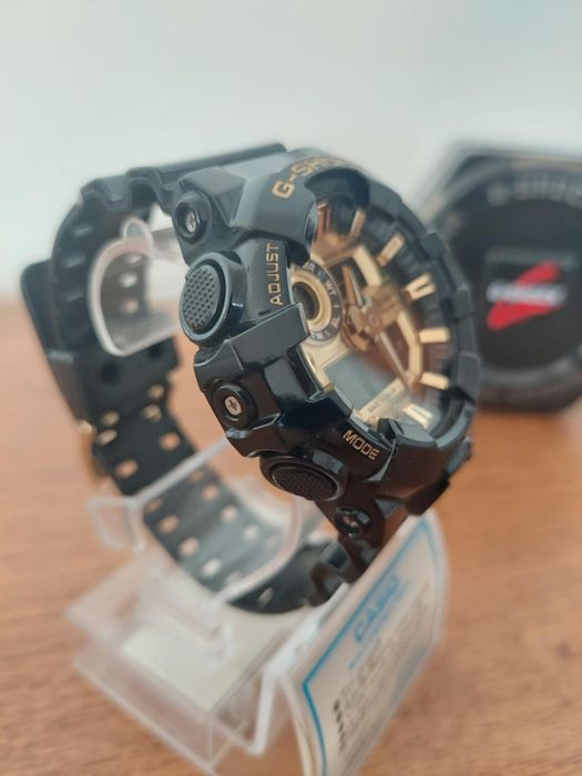 Zegarek Casio G-Shock GA-710GB-1AER