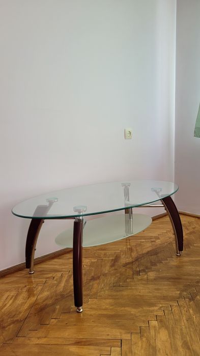 Журнальний столик