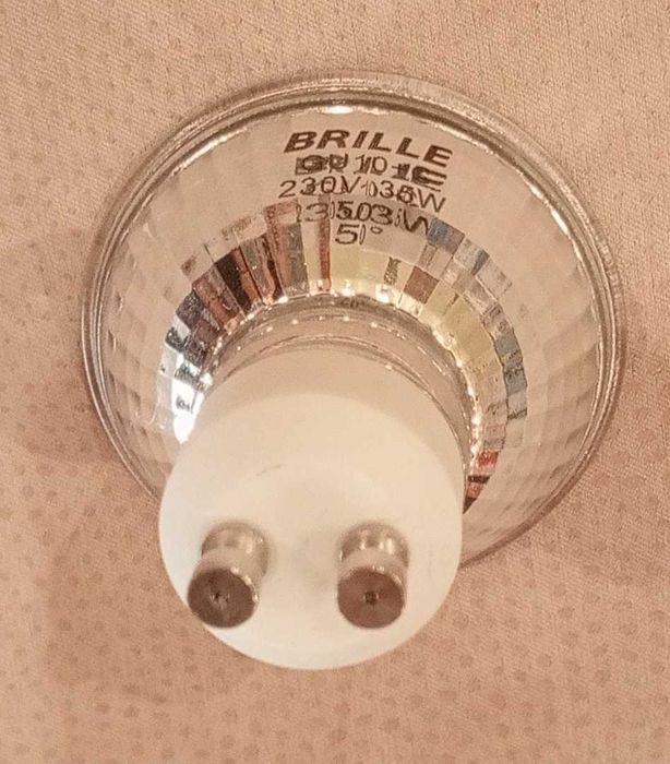 Галогенні лампи Brille 35W GU10 3000К 50° 220V MR16 світять 4тис годин