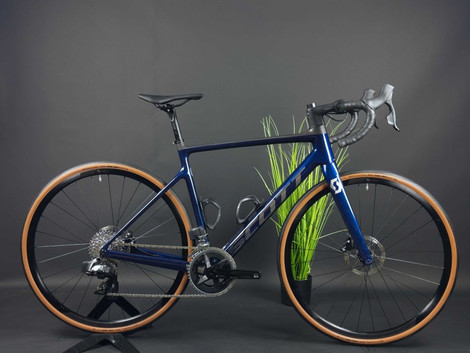 Велосипед  вживаний 28″ SCOTT ADDICT 10 гревел шоссе
 (карбон)