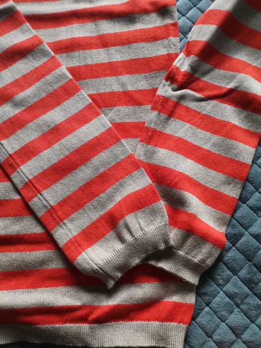 Sweter w paski cienki