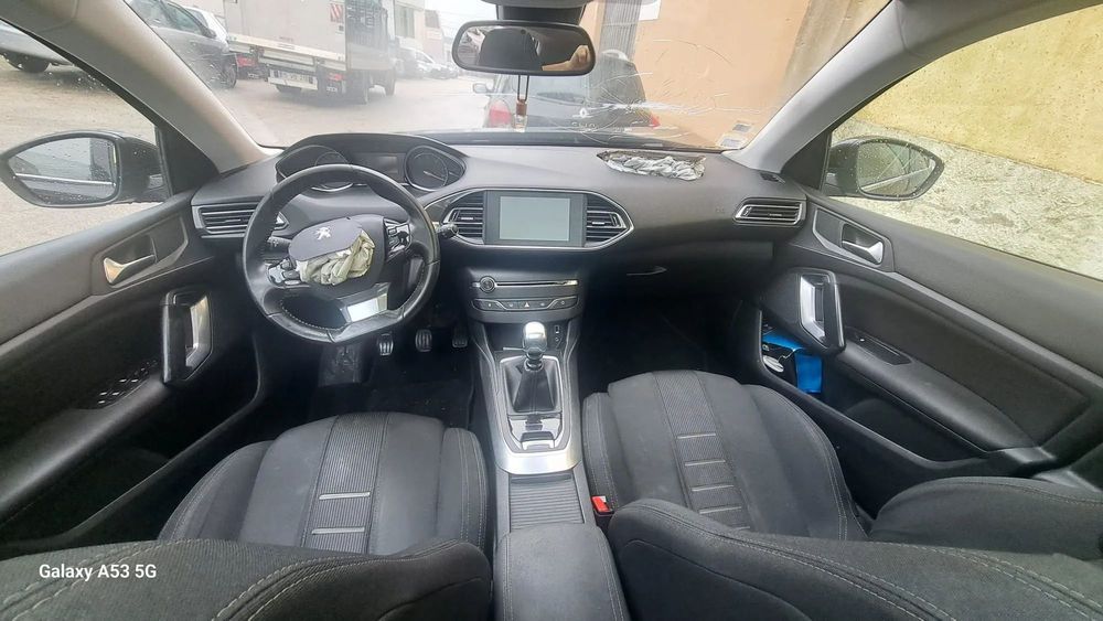 Peugeot 308 II 1.6 HDI PARA PEÇAS / 9HC