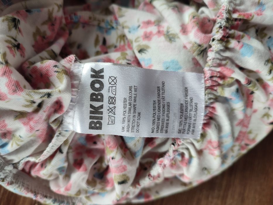 Kombinezon letni w kwiatki XS BIK BOK