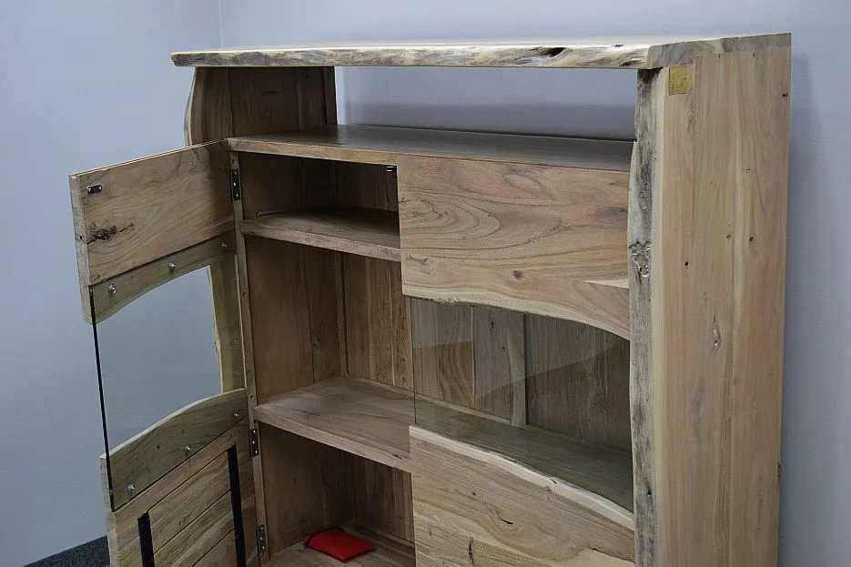 Masywna witryna drewniana z drewna AKACJI seria LIVE EDGE - 60% II gat