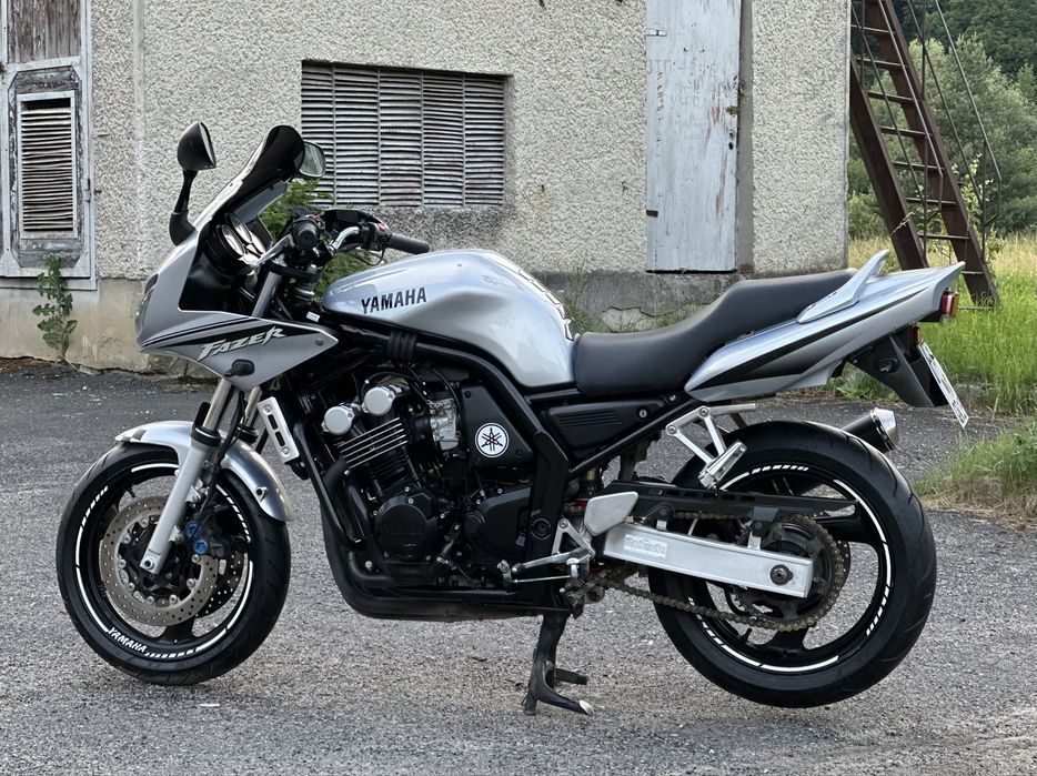 Yamaha Fazer 600 FZS 2001