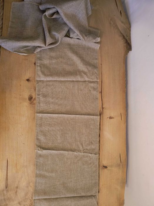 ozdoby ślubne- juta,muślin,organza,etui na sztućce).Duża ilość