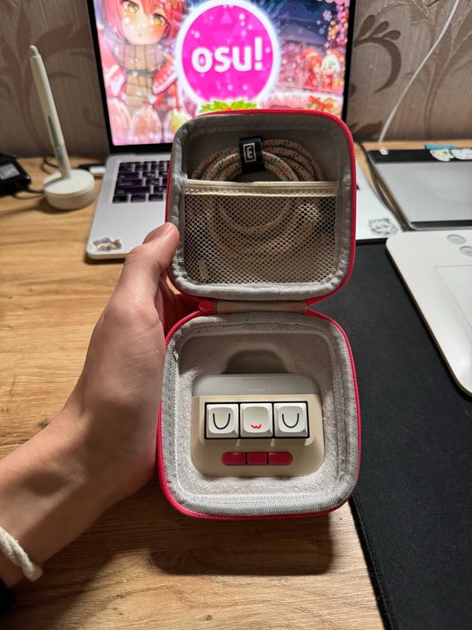 Wooting UwU RGB White