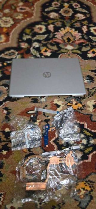HP Pavilion 17-ab207ur на запчастини