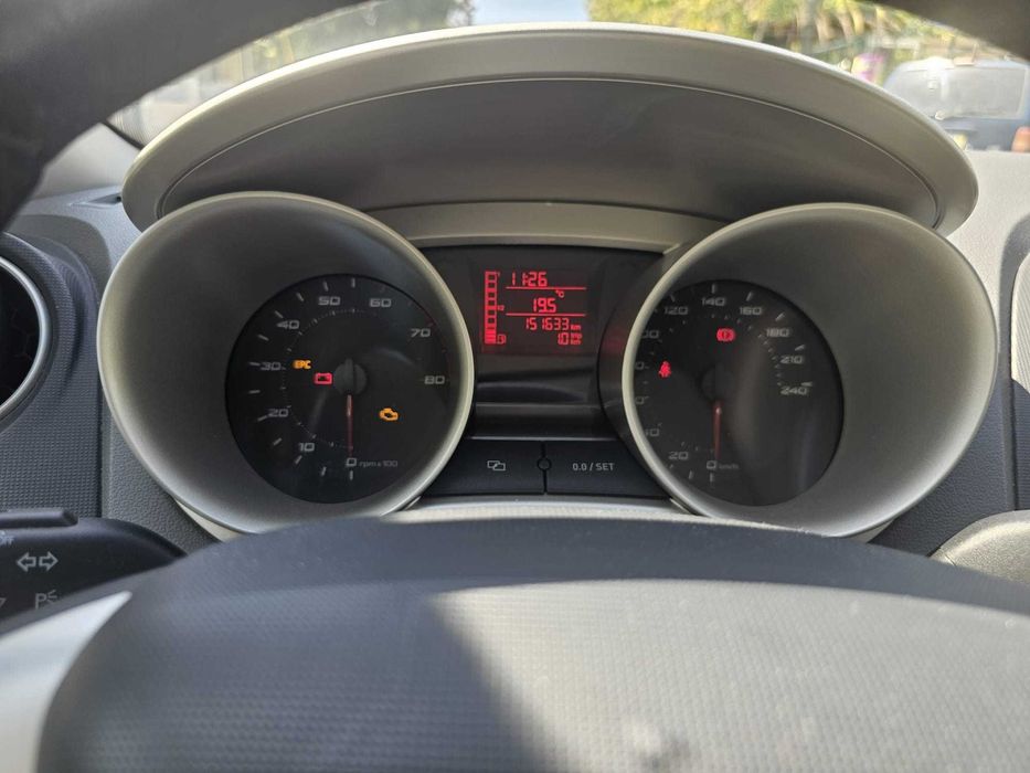 SEAT Ibiza — fotografia 7