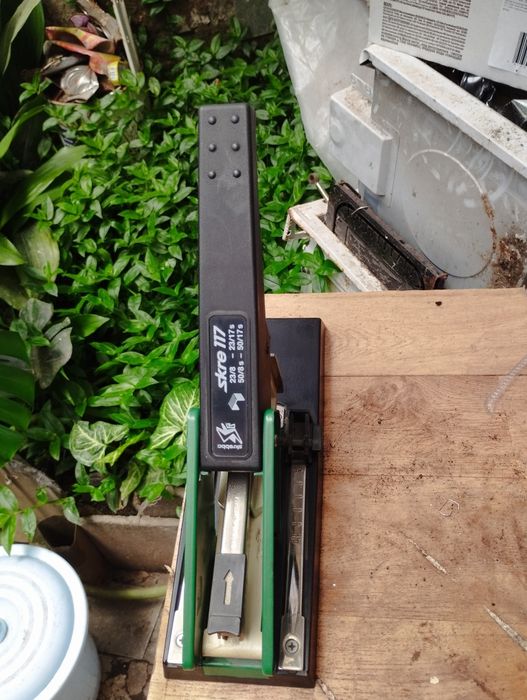 Selling a Stapler429170712150036483