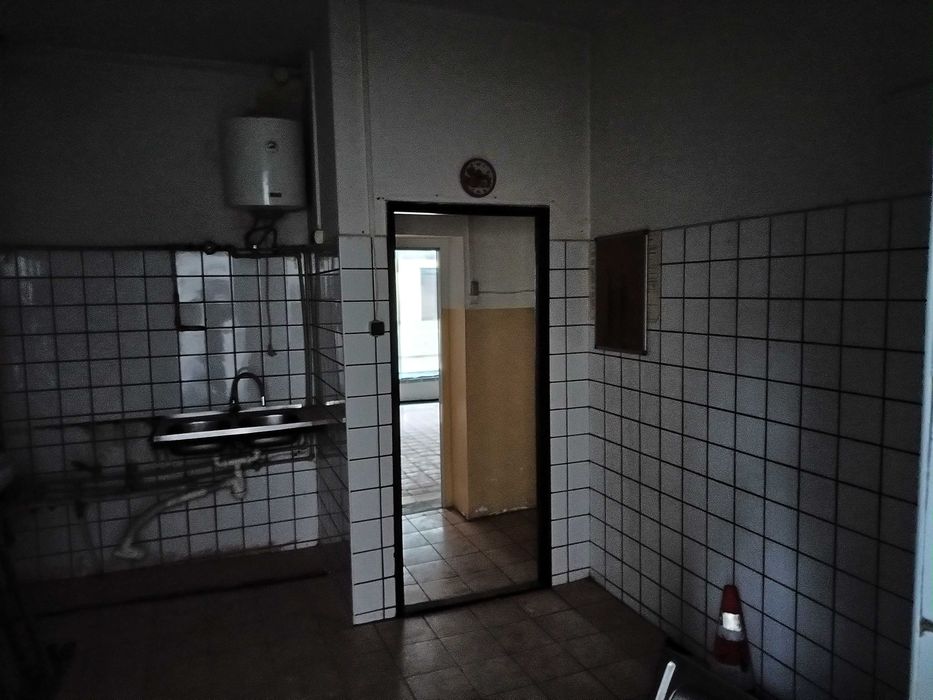 Lokal handlowo-usługowy