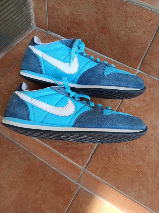 Buty sportowe nike Wmns genicco