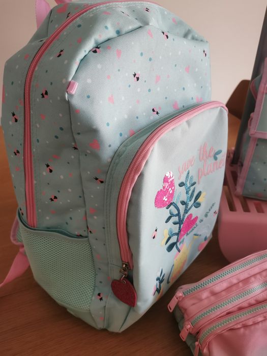 Mochila kit escolar com troley