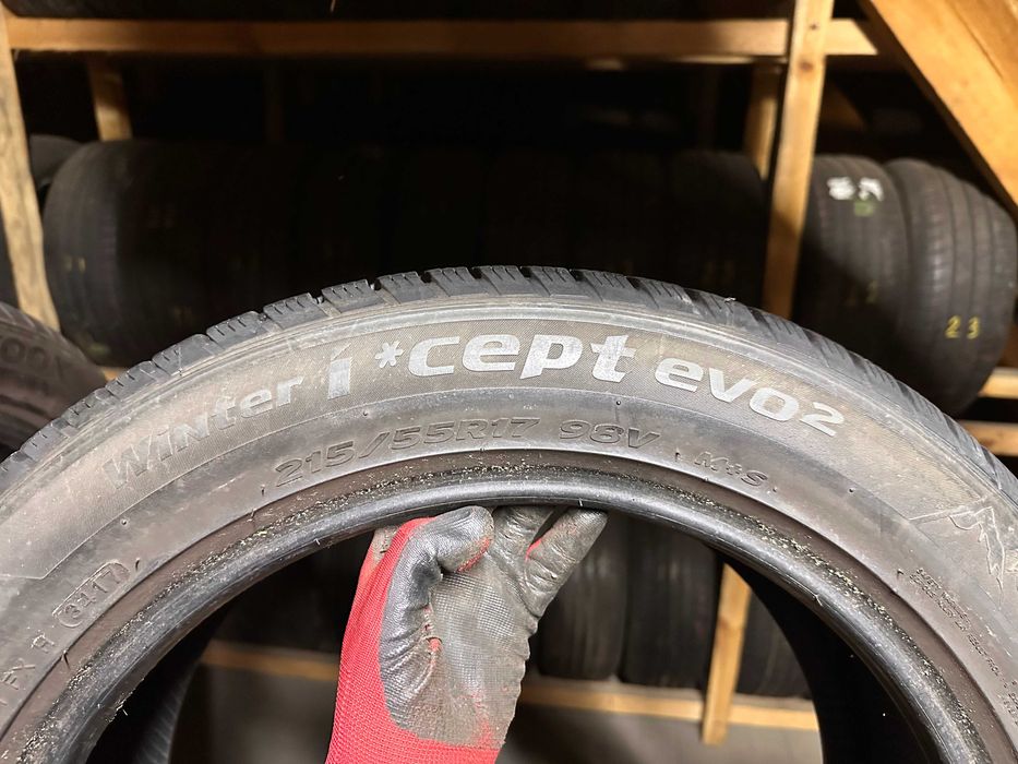 Шини зима 215/55R17 HANKOOK WINTER I CEPT evo 2 4шт 6мм