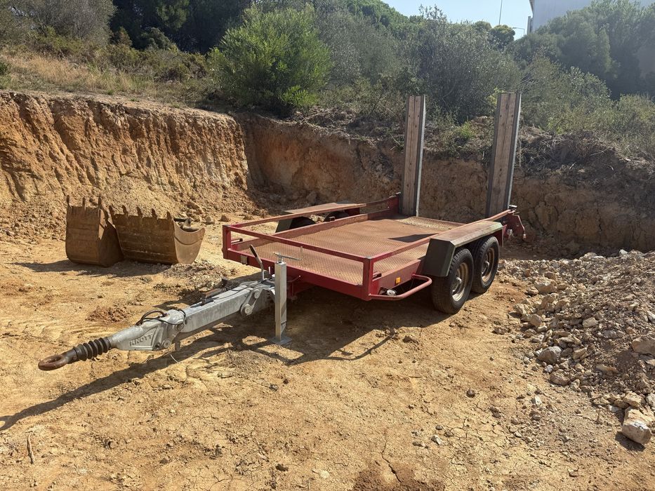 Reboque 2 eixos por giratorio 2,7t