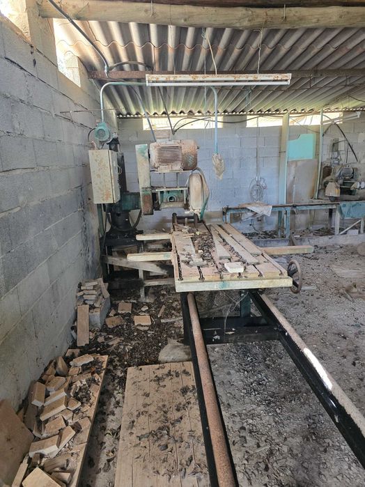 Máquinas de cortar e polir pedras mármore e granito