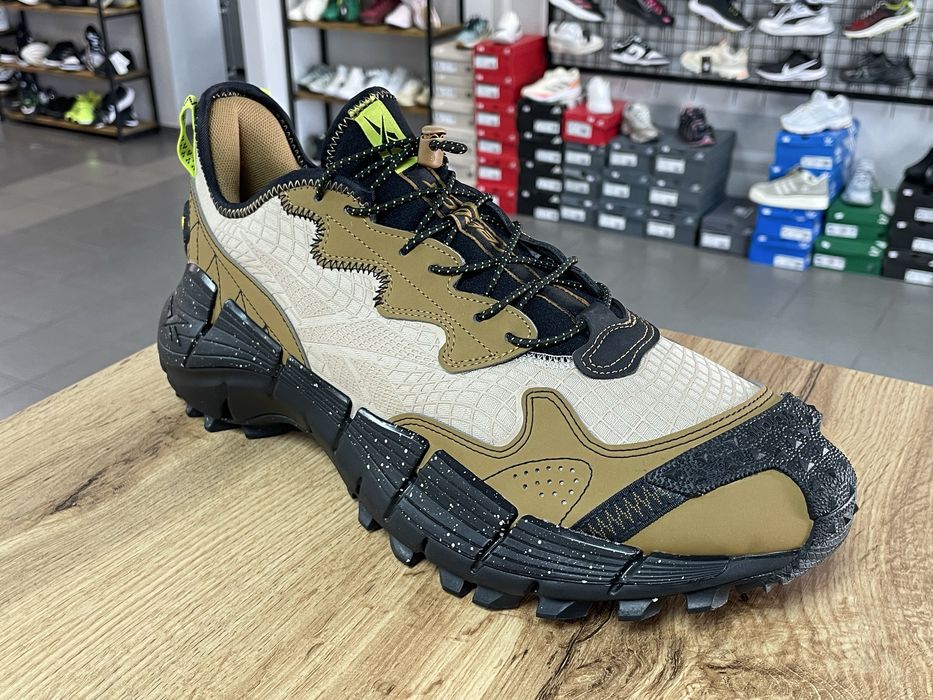キケロ Чоловічі зимові кросівки на хутрі Reebok Zig Kinetica gore-tex