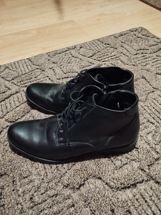 Sprzedam buty wojskowe galowe, zimowe