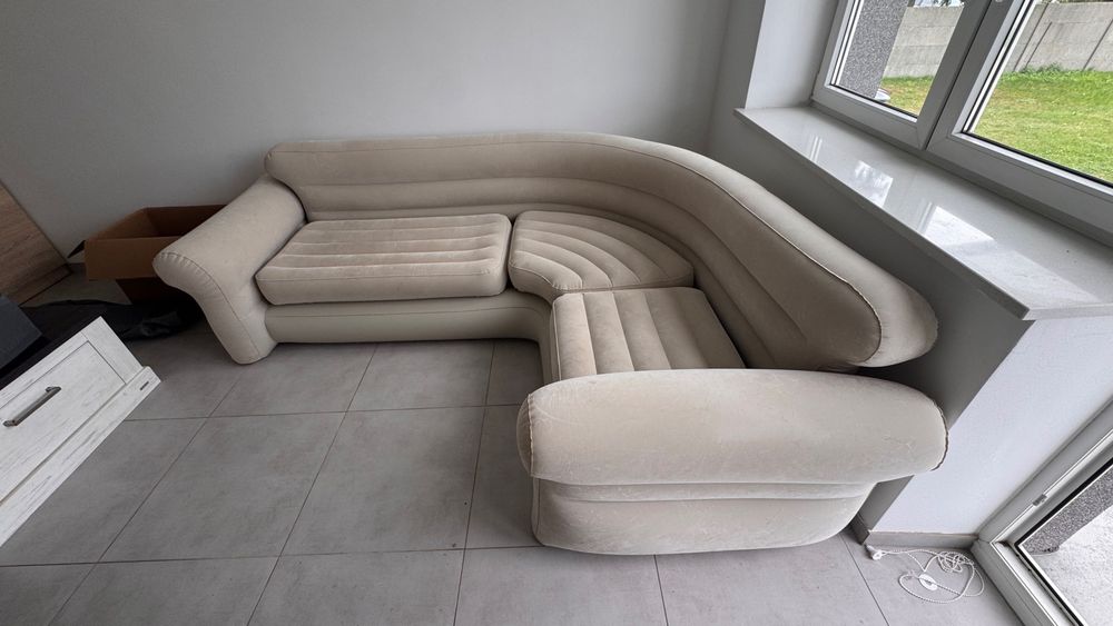 INTEX beżowy narożnik dmuchany 257 x 203 x 76 cm