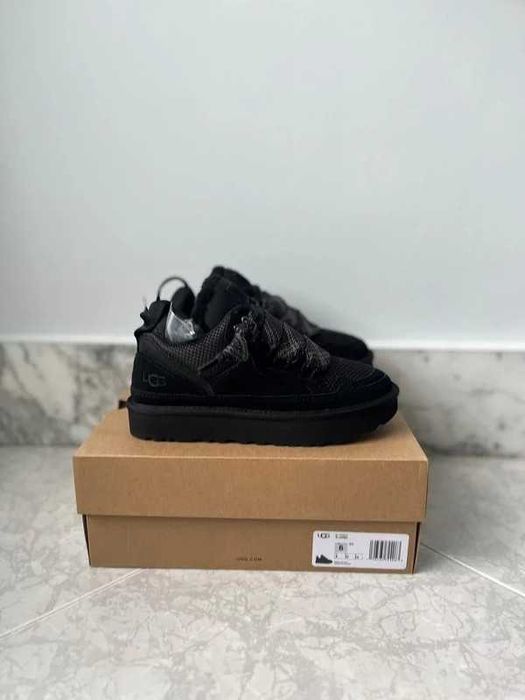 UGG Lowmel Black R.39