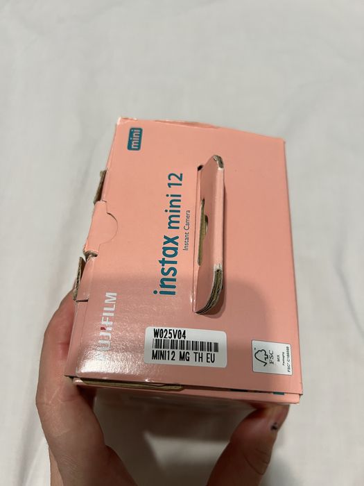 Фотокамера миттєвого друку  FUJIFILM INSTAX MINI 12 (MINT GREEN)