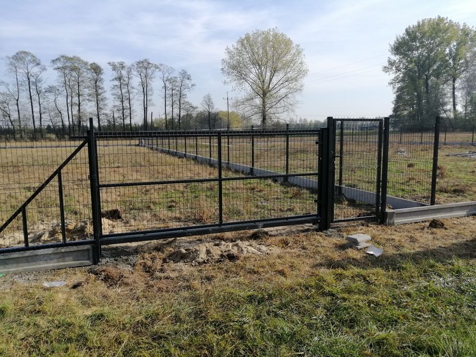 Montaż ogrodzeń panelowych 3 D