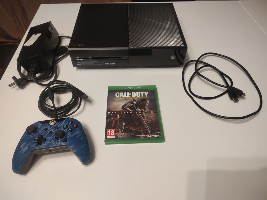 Witam sprzedam xbox one x 1tb