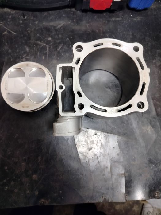 HONDA Cylinder + tłok BIG BORE CRF 490