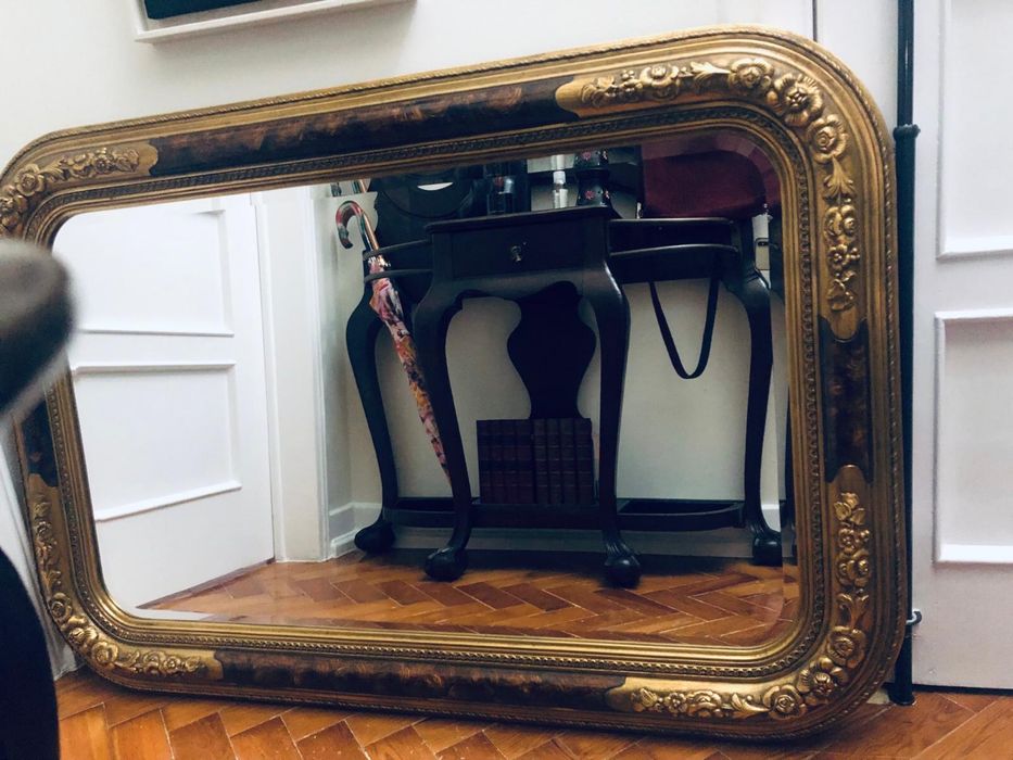 Espelho vintageem talha dourada