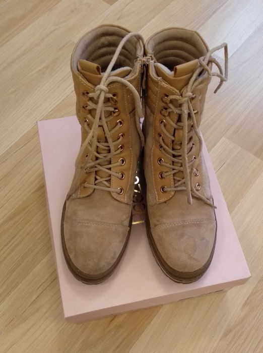 DeeZee Trapery, trzewiki zamszowe r. 37