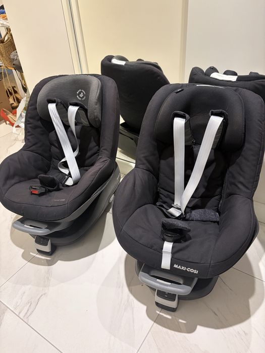 Fotelik Maxi cosi pearl z bazą