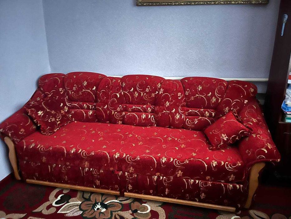 Продаю диван у відмінному стані