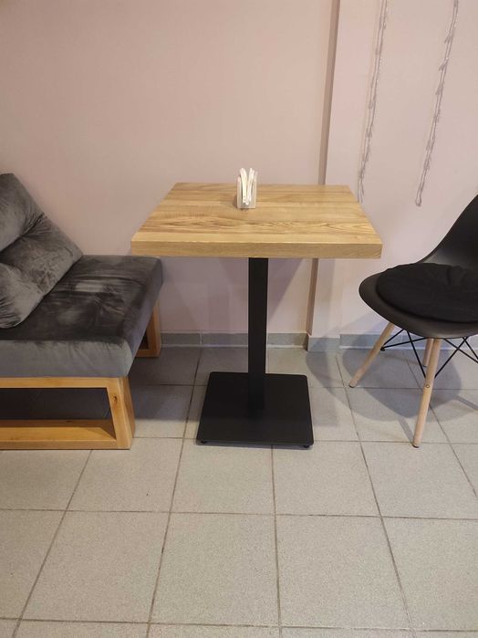 Продам три столи б/у ясен 60/60