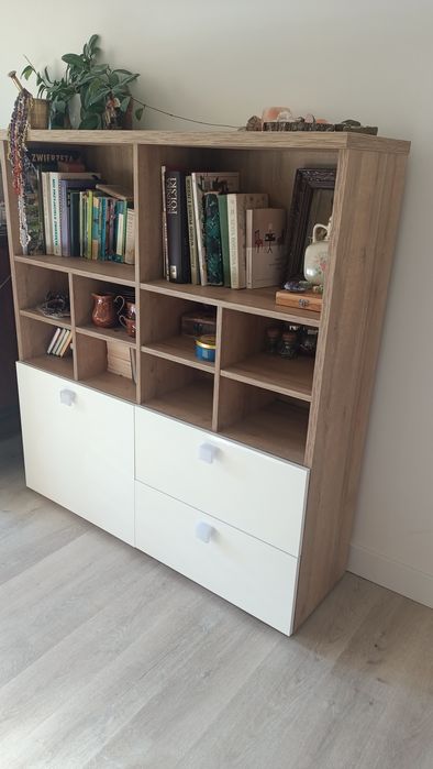Łóżko + biblioteczka