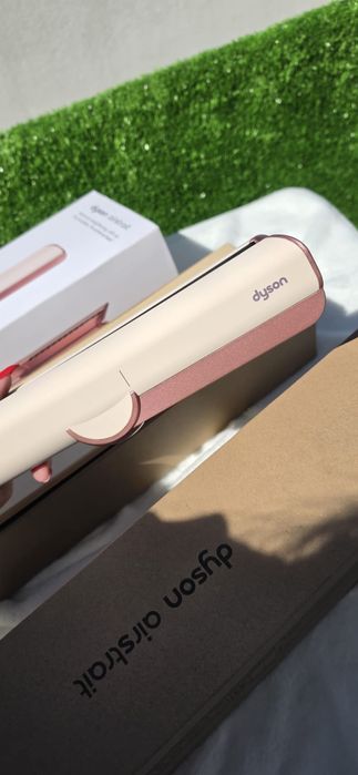 Dyson Airstrait Rosa