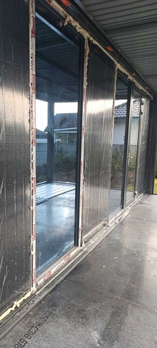 Kontenery Domek z tarasem 54m2 + 18m2 - 6m / 12 m