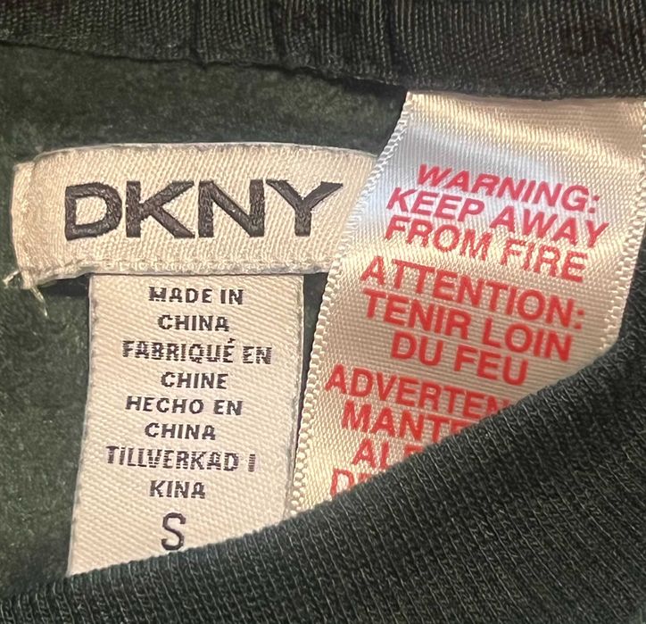 Монограмний велюровий смарагдовий костюм DKNY S ідеальний стан