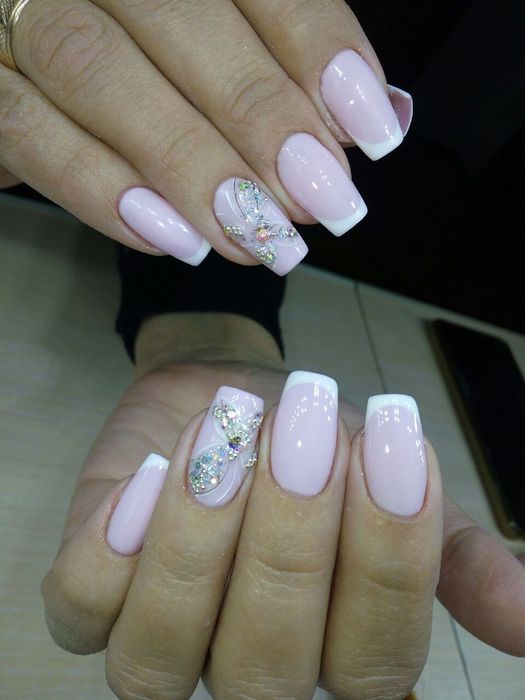 Манікюр, педикюр, брови, ламінування вій