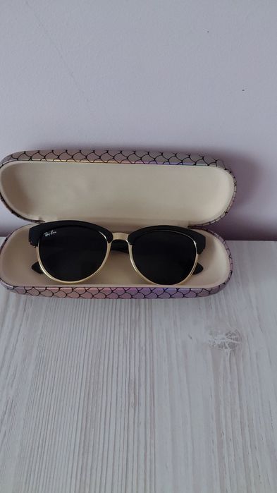 Дитячі сонцезахисні окуляри Ray Ban